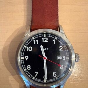 VAER Watch with Leather Strap. Water resistant, Swiss movement.